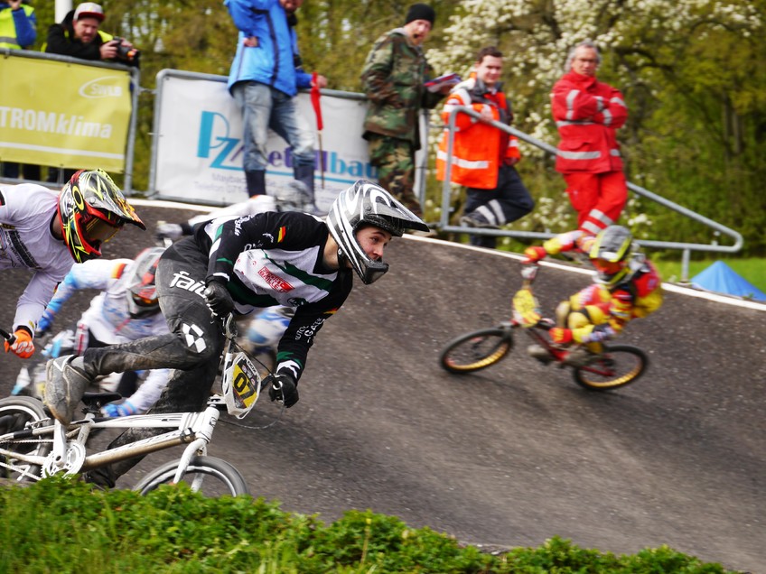 BMX Trikots RC in Action - esjod