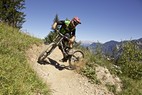 Alpenpark Chur Downhill Trikot in Action - esjod