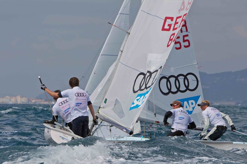 Surf Lycra in action beim Sailing Team