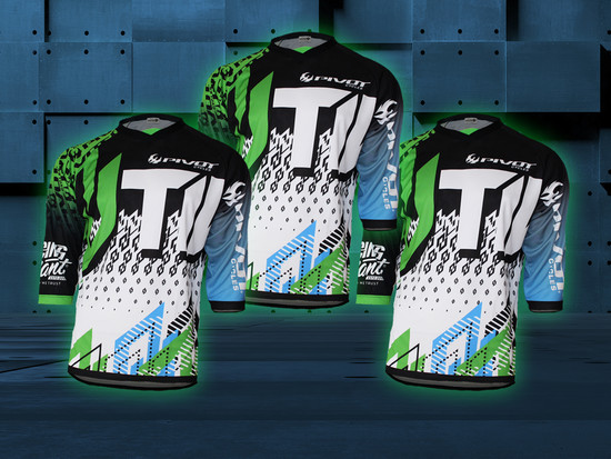 Racing Planet Downhill Teamshirts