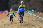 Hundesport Kindershirt und Damenshirt in Action beim Team Hessenhounds